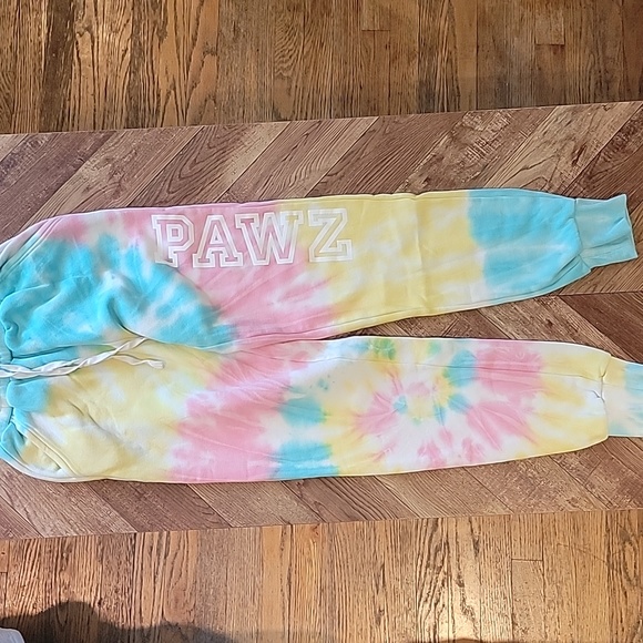 EUC Women's Tie Dye Sweatpants Size Medium - Picture 2 of 5